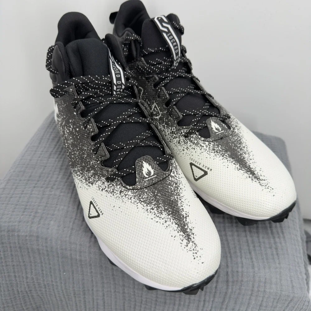 Under Armour Spotlight Cleats Men's 16‎ Black White Speckle Football Shoes NWOT